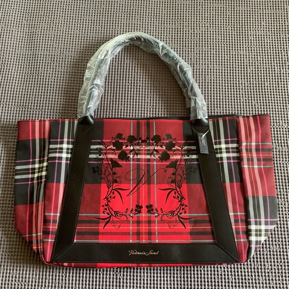 Plaid Victoria’s Secret tote - Picture 1 of 8